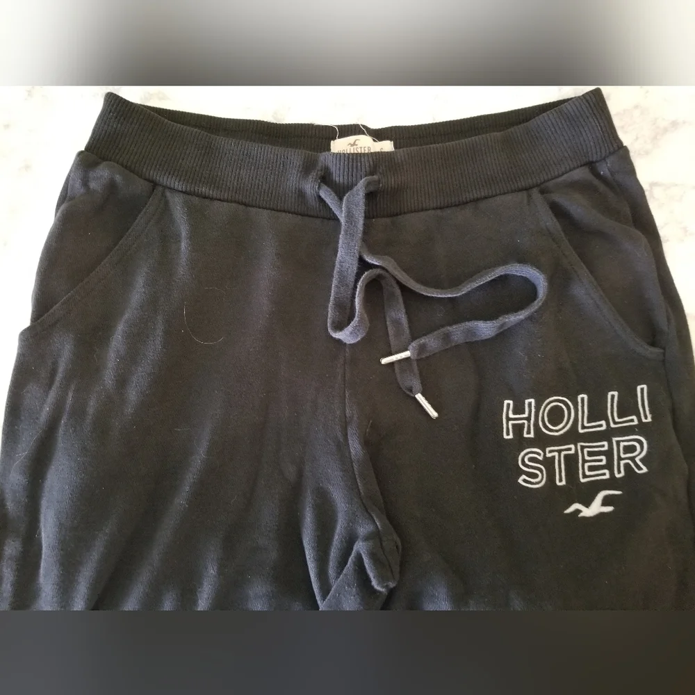 Hollister Joggers - Small, Navy - Picture 2 of 3